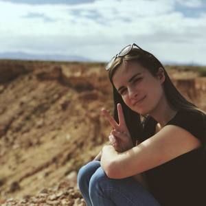 Meet your Posher, Ellen